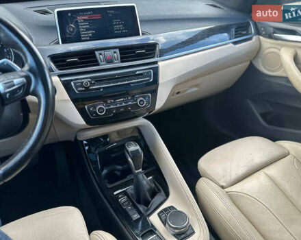 Серый БМВ Х1, объемом двигателя 2 л и пробегом 198 тыс. км за 12500 $, фото 12 на Automoto.ua