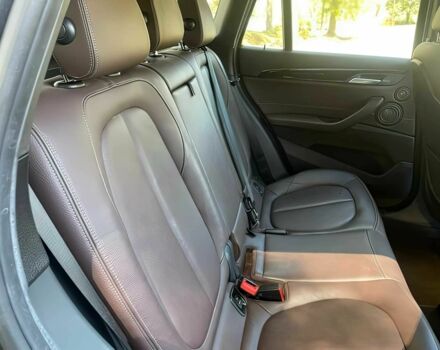 Серый БМВ Х1, объемом двигателя 2 л и пробегом 51 тыс. км за 10000 $, фото 12 на Automoto.ua