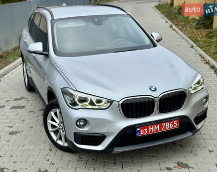Серый БМВ Х1, объемом двигателя 2 л и пробегом 249 тыс. км за 18900 $, фото 1 на Automoto.ua
