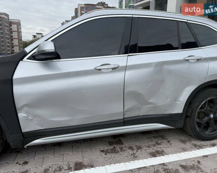 Сірий БМВ Х1, об'ємом двигуна 2 л та пробігом 188 тис. км за 11500 $, фото 13 на Automoto.ua