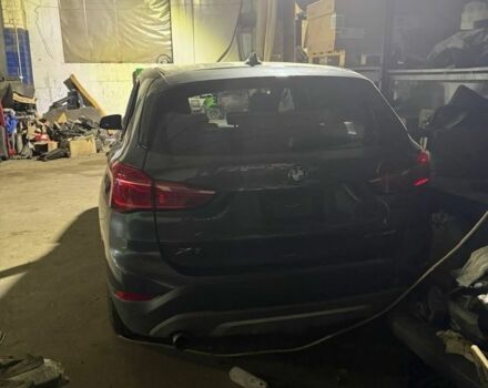 Серый БМВ Х1, объемом двигателя 0 л и пробегом 50 тыс. км за 10000 $, фото 5 на Automoto.ua