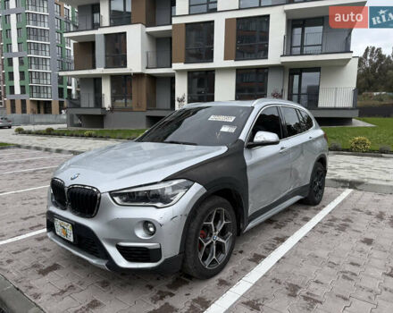 Сірий БМВ Х1, об'ємом двигуна 2 л та пробігом 188 тис. км за 11500 $, фото 6 на Automoto.ua