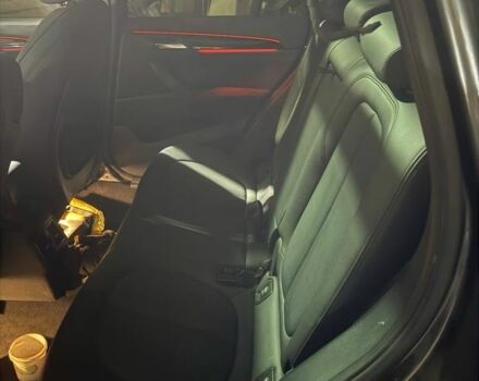 Серый БМВ Х1, объемом двигателя 0 л и пробегом 50 тыс. км за 10000 $, фото 4 на Automoto.ua