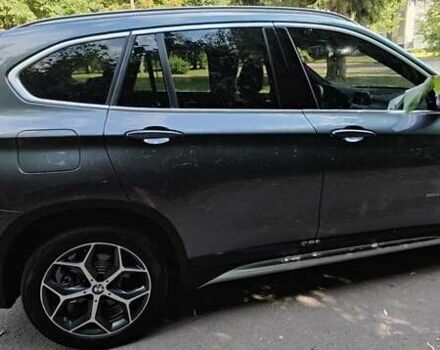 Серый БМВ Х1, объемом двигателя 2.8 л и пробегом 142 тыс. км за 19999 $, фото 6 на Automoto.ua