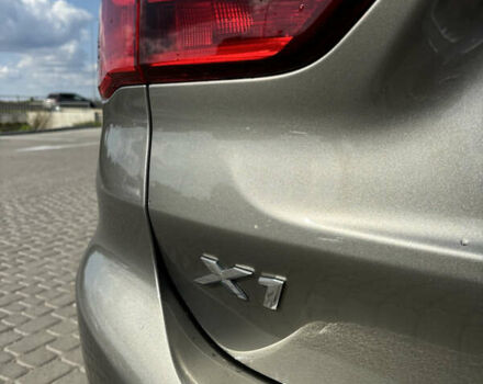 Серый БМВ Х1, объемом двигателя 2 л и пробегом 205 тыс. км за 23800 $, фото 4 на Automoto.ua