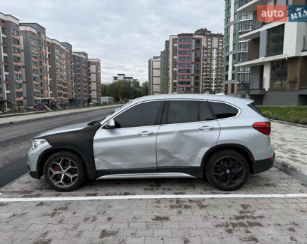 Сірий БМВ Х1, об'ємом двигуна 2 л та пробігом 188 тис. км за 11500 $, фото 5 на Automoto.ua