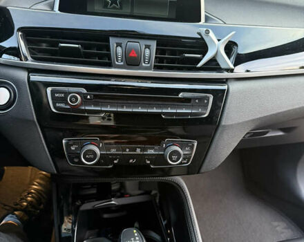 Серый БМВ Х1, объемом двигателя 2 л и пробегом 180 тыс. км за 20500 $, фото 4 на Automoto.ua