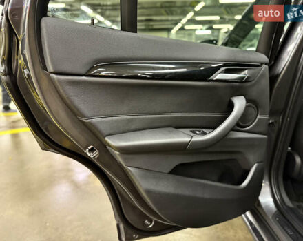 Сірий БМВ Х1, об'ємом двигуна 2 л та пробігом 53 тис. км за 29999 $, фото 49 на Automoto.ua