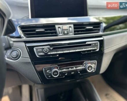 Сірий БМВ Х1, об'ємом двигуна 2 л та пробігом 68 тис. км за 23500 $, фото 17 на Automoto.ua