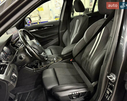 Сірий БМВ Х1, об'ємом двигуна 2 л та пробігом 53 тис. км за 29999 $, фото 43 на Automoto.ua