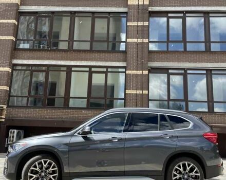 Сірий БМВ Х1, об'ємом двигуна 2 л та пробігом 19 тис. км за 25900 $, фото 4 на Automoto.ua