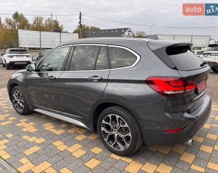 Сірий БМВ Х1, об'ємом двигуна 0 л та пробігом 180 тис. км за 22500 $, фото 9 на Automoto.ua