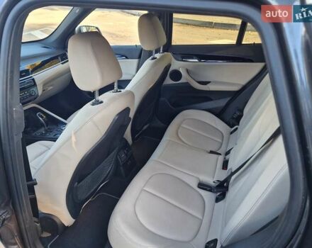 Сірий БМВ Х1, об'ємом двигуна 2 л та пробігом 124 тис. км за 24500 $, фото 13 на Automoto.ua