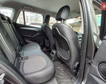 Сірий БМВ Х1, об'ємом двигуна 2 л та пробігом 34 тис. км за 33500 $, фото 4 на Automoto.ua