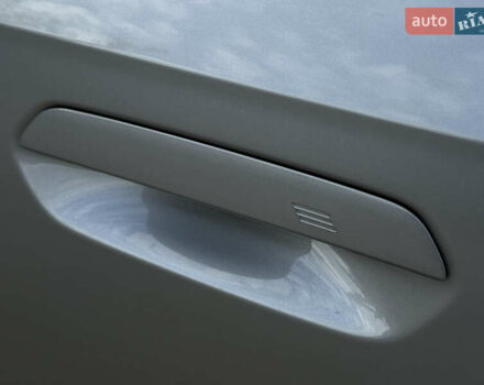 Сірий БМВ Х1, об'ємом двигуна 2 л та пробігом 37 тис. км за 44700 $, фото 32 на Automoto.ua