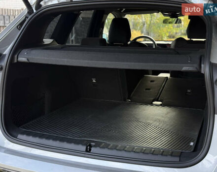 Сірий БМВ Х1, об'ємом двигуна 2 л та пробігом 37 тис. км за 44700 $, фото 37 на Automoto.ua