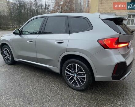 Сірий БМВ Х1, об'ємом двигуна 2 л та пробігом 6 тис. км за 49500 $, фото 4 на Automoto.ua