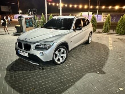 Серый БМВ Х1, объемом двигателя 2 л и пробегом 300 тыс. км за 12500 $, фото 1 на Automoto.ua