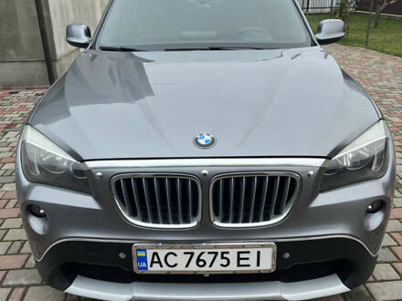 Серый БМВ Х1, объемом двигателя 2 л и пробегом 200 тыс. км за 10800 $, фото 1 на Automoto.ua