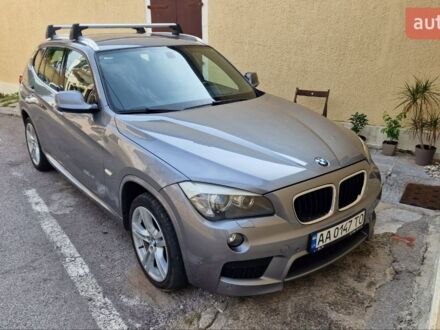 Сірий БМВ Х1, об'ємом двигуна 2 л та пробігом 265 тис. км за 12000 $, фото 1 на Automoto.ua