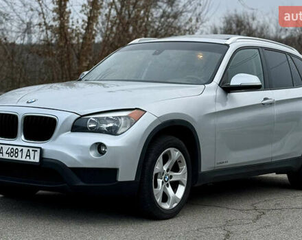 Сірий БМВ Х1, об'ємом двигуна 2 л та пробігом 200 тис. км за 9800 $, фото 1 на Automoto.ua