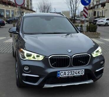 Сірий БМВ Х1, об'ємом двигуна 2 л та пробігом 205 тис. км за 17500 $, фото 1 на Automoto.ua