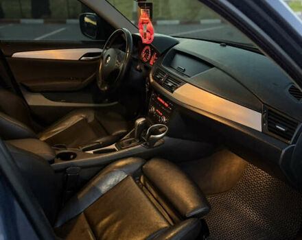 Синий БМВ Х1, объемом двигателя 2 л и пробегом 297 тыс. км за 11700 $, фото 44 на Automoto.ua