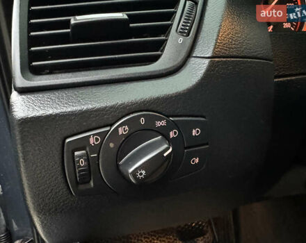 Синій БМВ Х1, об'ємом двигуна 2 л та пробігом 297 тис. км за 11499 $, фото 29 на Automoto.ua