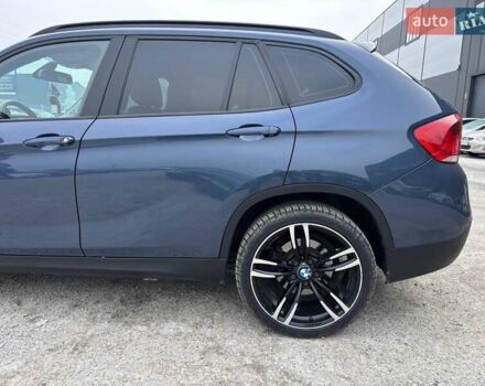 Синий БМВ Х1, объемом двигателя 2 л и пробегом 290 тыс. км за 11800 $, фото 4 на Automoto.ua
