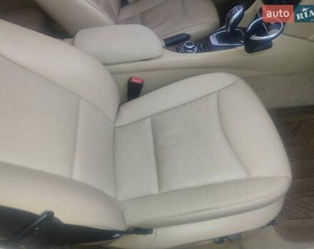 Синий БМВ Х1, объемом двигателя 2 л и пробегом 228 тыс. км за 9500 $, фото 16 на Automoto.ua