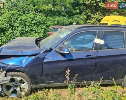 Синий БМВ Х1, объемом двигателя 2 л и пробегом 50 тыс. км за 6000 $, фото 11 на Automoto.ua