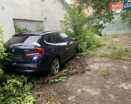 Синий БМВ Х1, объемом двигателя 2 л и пробегом 50 тыс. км за 6000 $, фото 33 на Automoto.ua