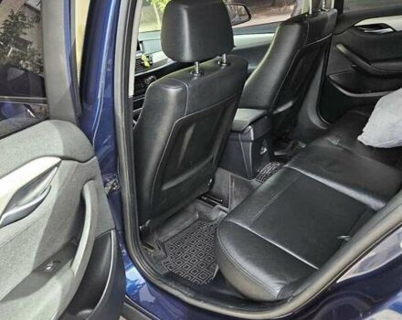 Синій БМВ Х1, об'ємом двигуна 2 л та пробігом 345 тис. км за 12500 $, фото 4 на Automoto.ua