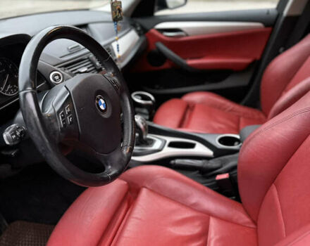 Синій БМВ Х1, об'ємом двигуна 2 л та пробігом 253 тис. км за 12700 $, фото 9 на Automoto.ua