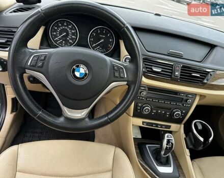 Синій БМВ Х1, об'ємом двигуна 2 л та пробігом 181 тис. км за 13000 $, фото 11 на Automoto.ua