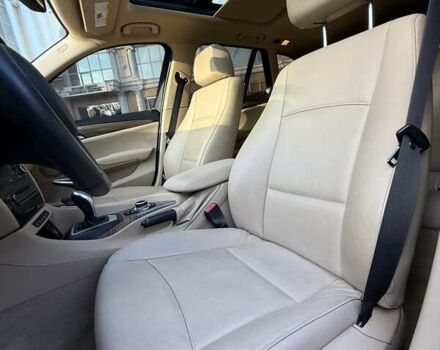 Синий БМВ Х1, объемом двигателя 2 л и пробегом 150 тыс. км за 13880 $, фото 24 на Automoto.ua