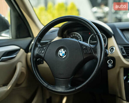 БМВ Х1 2015 в Черновцах на Automoto.ua Синий БМВ Х1, объемом двигателя 2 л и пробегом 224 тыс. км за 15500 $, фото 17 на Automoto.ua