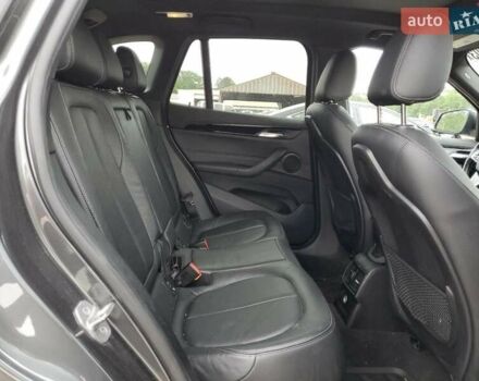 Синий БМВ Х1, объемом двигателя 2 л и пробегом 142 тыс. км за 3400 $, фото 10 на Automoto.ua