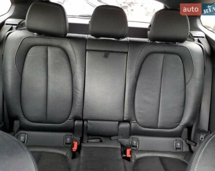 Синий БМВ Х1, объемом двигателя 2 л и пробегом 142 тыс. км за 3400 $, фото 9 на Automoto.ua