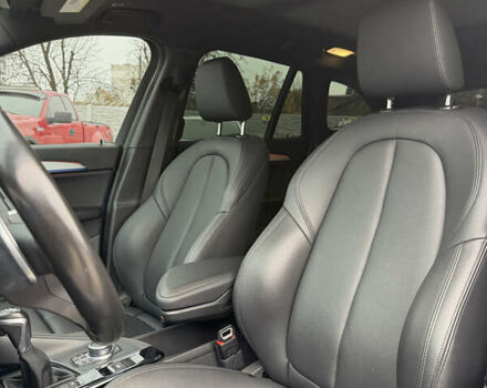 Синий БМВ Х1, объемом двигателя 2 л и пробегом 79 тыс. км за 25000 $, фото 25 на Automoto.ua