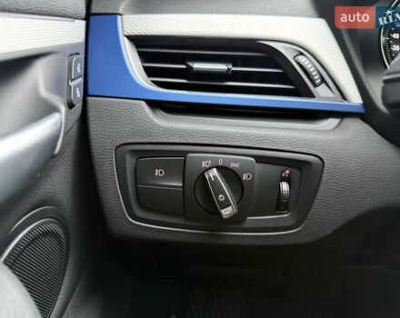 Синий БМВ Х1, объемом двигателя 2 л и пробегом 79 тыс. км за 25000 $, фото 22 на Automoto.ua