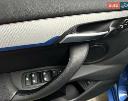 Синий БМВ Х1, объемом двигателя 2 л и пробегом 79 тыс. км за 25000 $, фото 23 на Automoto.ua