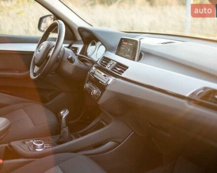 Синий БМВ Х1, объемом двигателя 1.5 л и пробегом 84 тыс. км за 27000 $, фото 17 на Automoto.ua