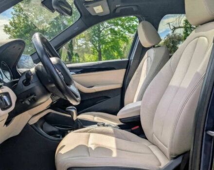 Синий БМВ Х1, объемом двигателя 2 л и пробегом 30 тыс. км за 6500 $, фото 10 на Automoto.ua