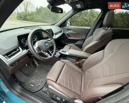 Синий БМВ Х1, объемом двигателя 2 л и пробегом 13 тыс. км за 40799 $, фото 17 на Automoto.ua