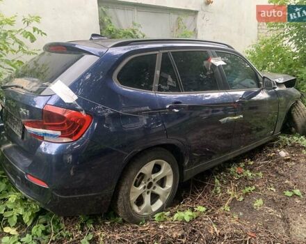 Синий БМВ Х1, объемом двигателя 2 л и пробегом 50 тыс. км за 6000 $, фото 1 на Automoto.ua