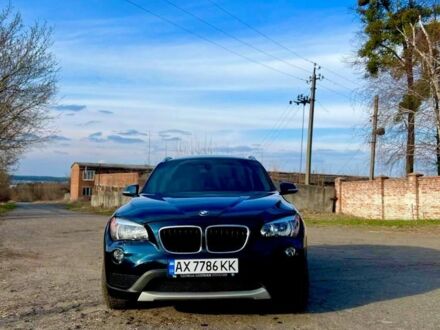 БМВ Х1 2013 в Змиеве на Automoto.ua Синий БМВ Х1, объемом двигателя 2 л и пробегом 245 тыс. км за 13000 $, фото 1 на Automoto.ua