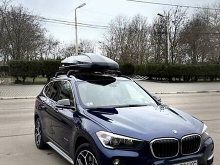 Синій БМВ Х1, об'ємом двигуна 2 л та пробігом 121 тис. км за 18500 $, фото 1 на Automoto.ua