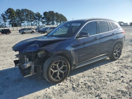 БМВ Х1 2018 в Львове на Automoto.ua Синий БМВ Х1, объемом двигателя 2 л и пробегом 220 тыс. км за 10900 $, фото 1 на Automoto.ua
