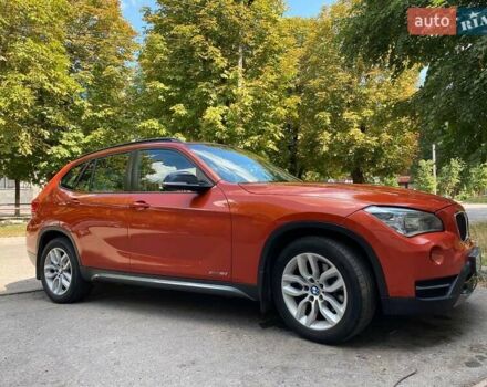 Оранжевый БМВ Х1, объемом двигателя 2 л и пробегом 236 тыс. км за 14000 $, фото 3 на Automoto.ua